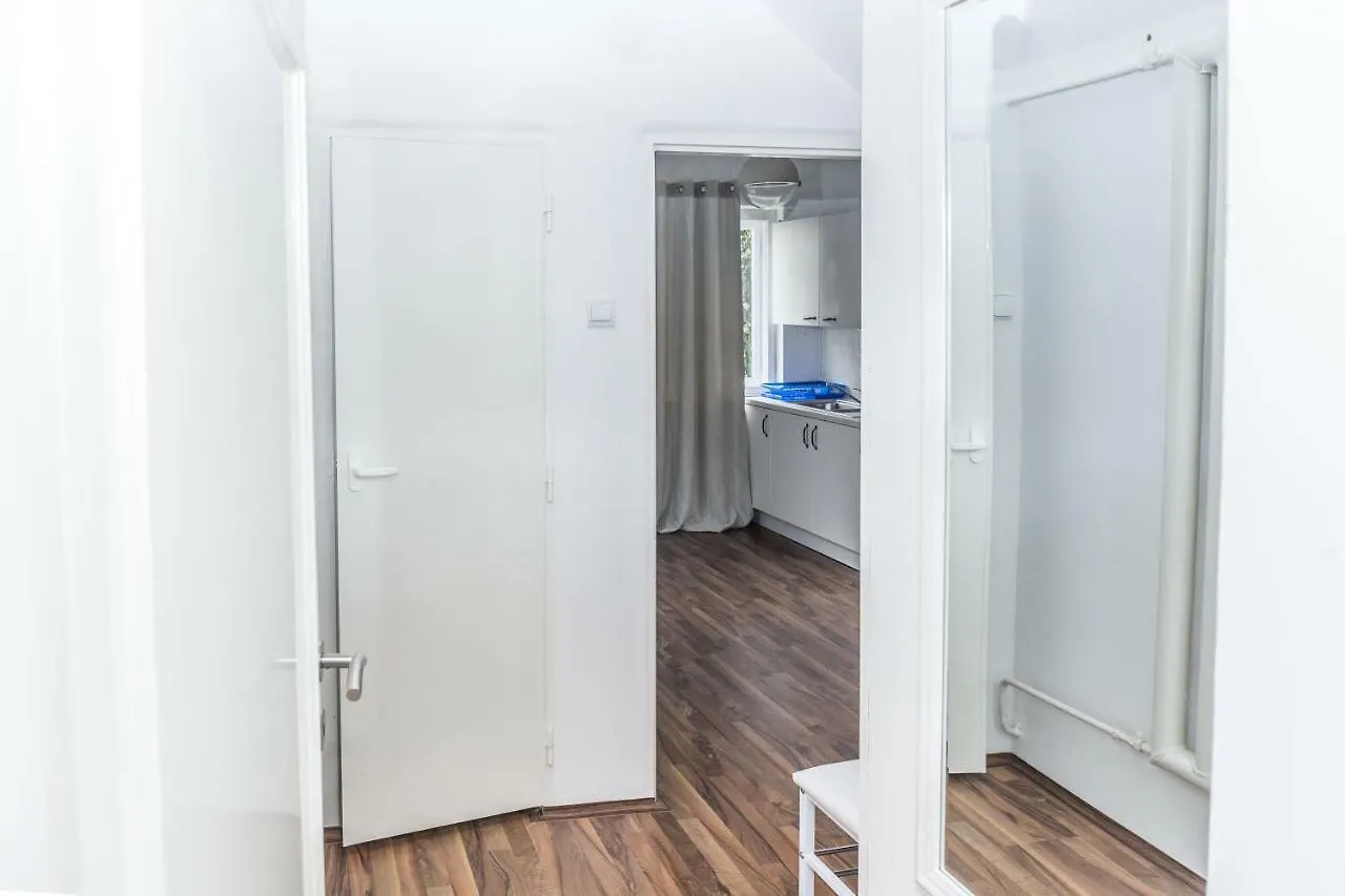 Family House With Parking Villa Praag