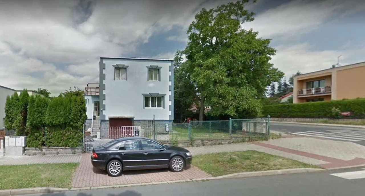 Family House With Parking Villa Praag Tsjechië
